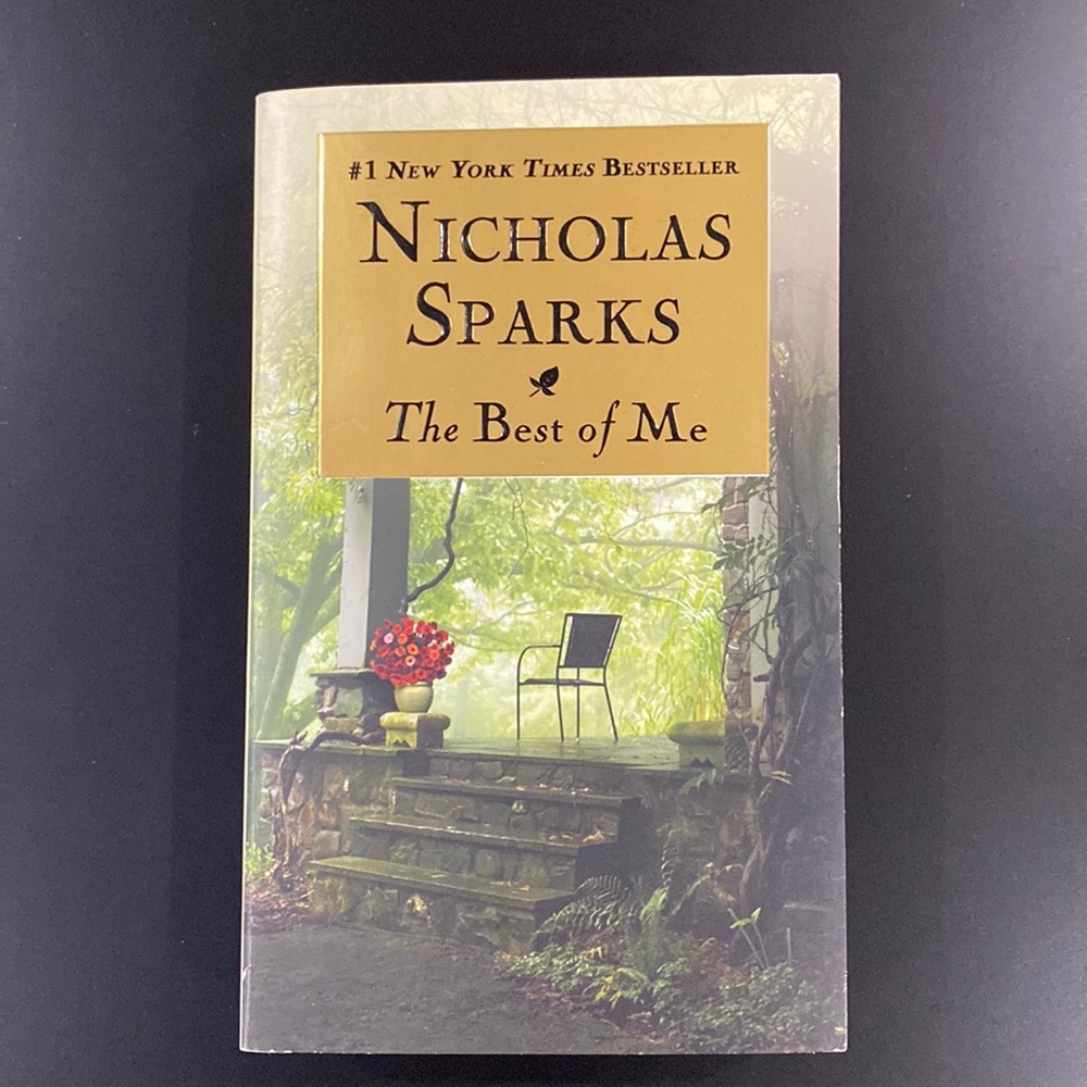The Best of Me by Nicholas Sparks - Paperback Novel
